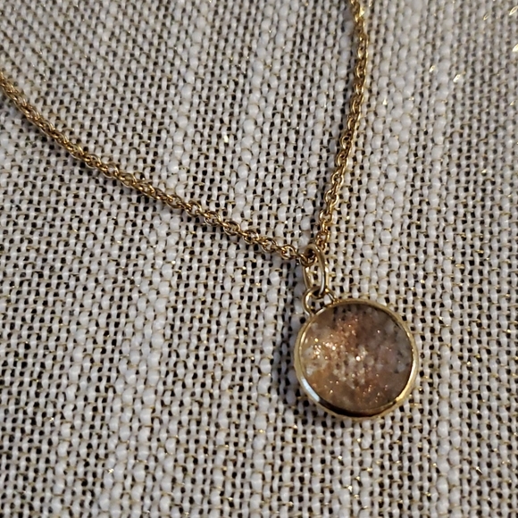 Stella and Dot Necklace - Picture 2 of 3